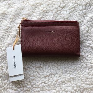 Matt and Nat Small Motiv Wallet